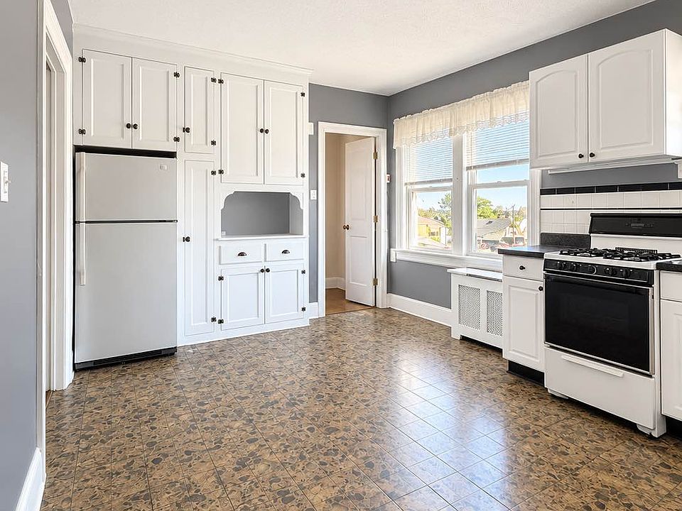 1st image of 58-69 59th St #3