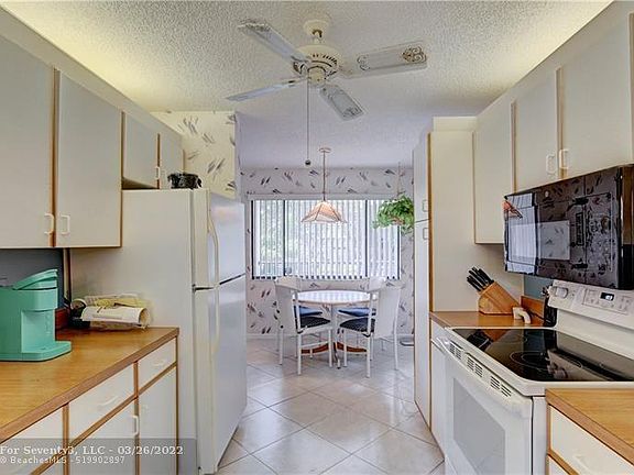 5th image of 10444 E Clairmont Cir #203