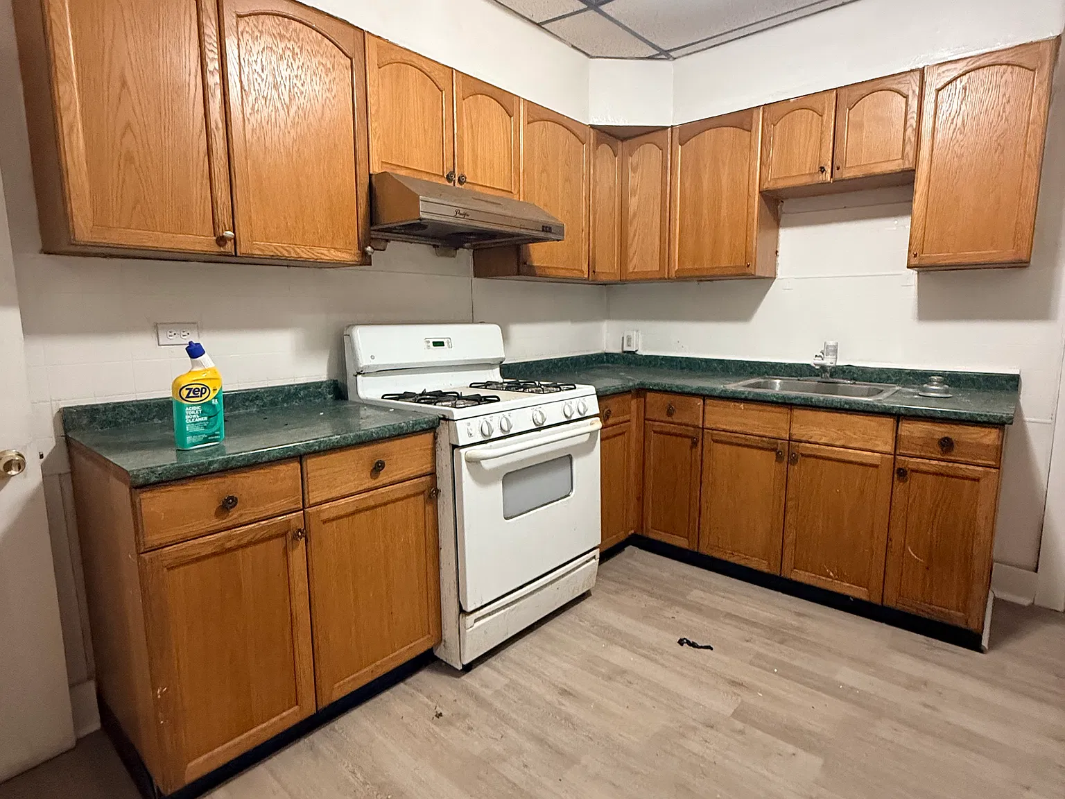 3 bed, 1180 sqft, $1,450 — Photo 4