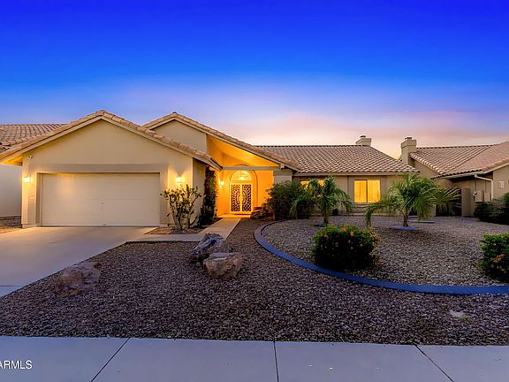 2nd image of 1147 W NEWPORT BEACH Drive