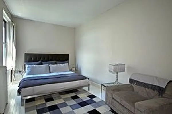 Sold by Douglas Elliman | media 10