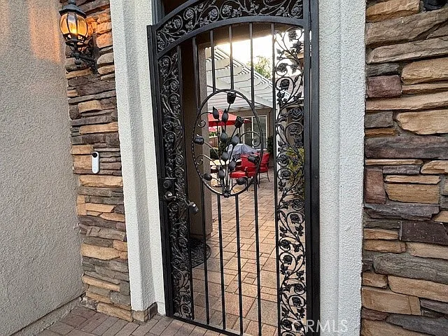 483 Lyle Dr #B — Photo 5