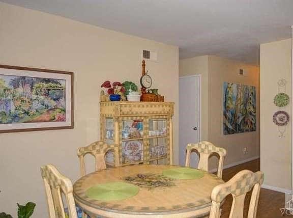 4th image of 6901 Heron St