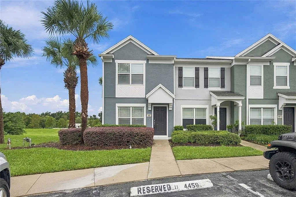 2 bed, 2.5 bath, 1161 sqft, $1,450 — Photo 1