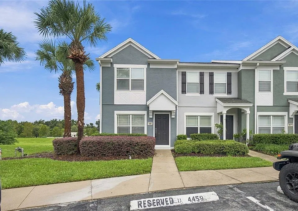 4459 SW 49th Ave