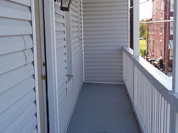 2nd floor porch