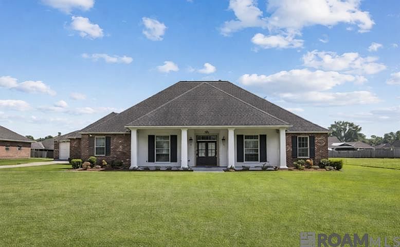 1st image of 42439 Clouatre Rd