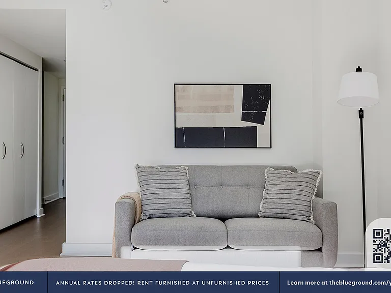 450 W 42nd St #36J — Photo 3