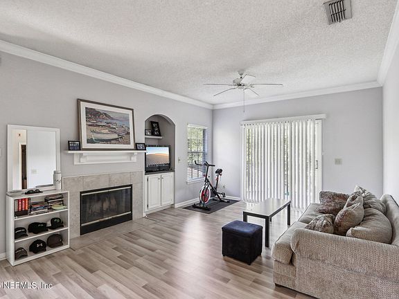 5th image of 10000 GATE Parkway N #2022