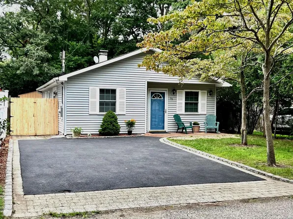 53 Dana Avenue, Mastic, NY 11950