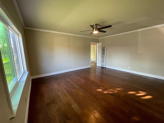 2nd image of 510 Empire St