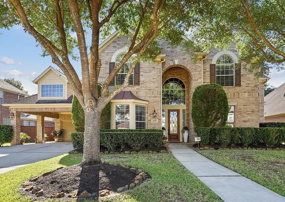 1st image of 10510 Winding Green Dr