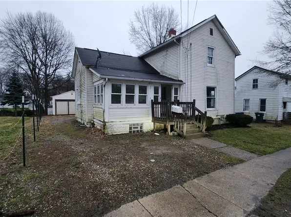 471 King St, Ravenna, OH 44266