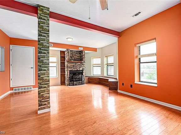 4th image of 11014 Detroit Ave #Ee2