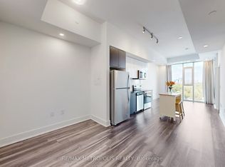 859 The Queensway #819, Toronto, ON M8Z 1N8