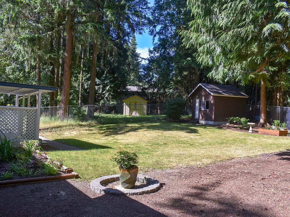 1st image of 712 216th Pl NE