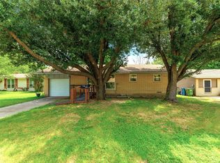 510 Lois St, Aubrey, TX 76227