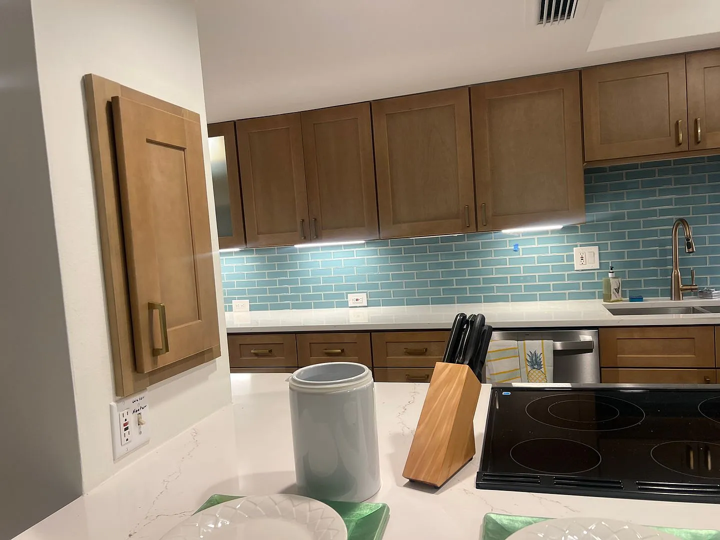 Fabulous Gulf Front Annual Furnished Rental on Venice Beach — Photo 4