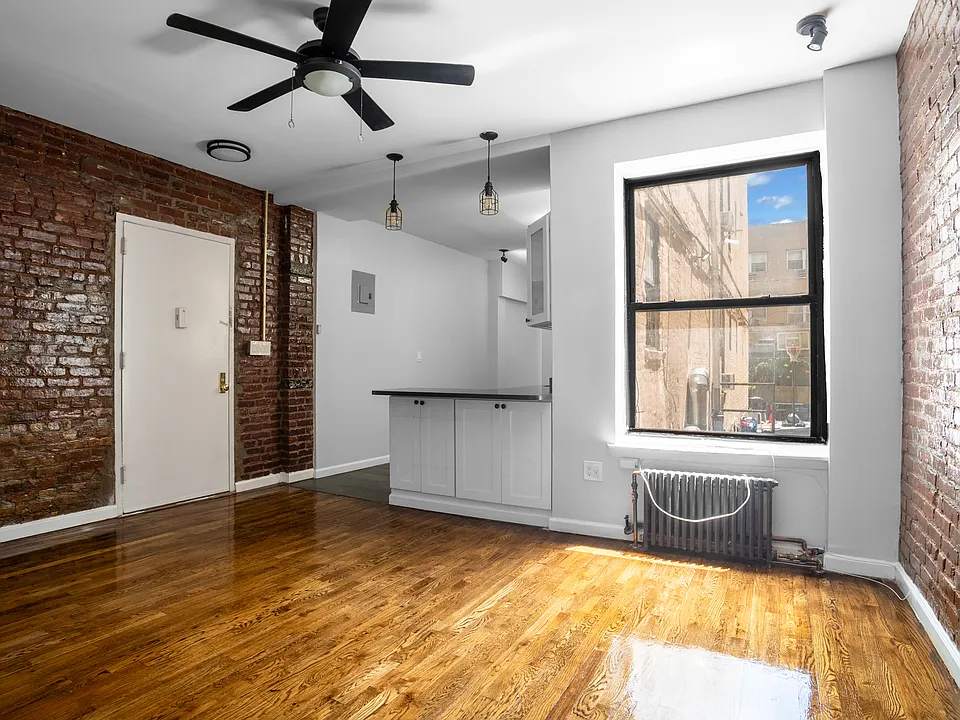 1182 Putnam Ave #1B