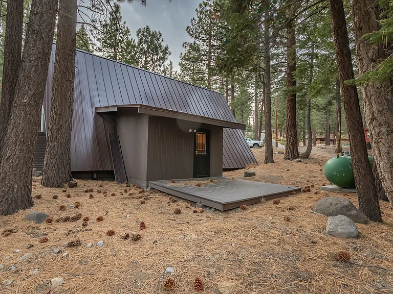 54 Alpine Cir #1 — Photo 33