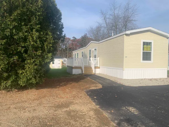 224 Sherwood Glen Road, Somersworth, NH 03878