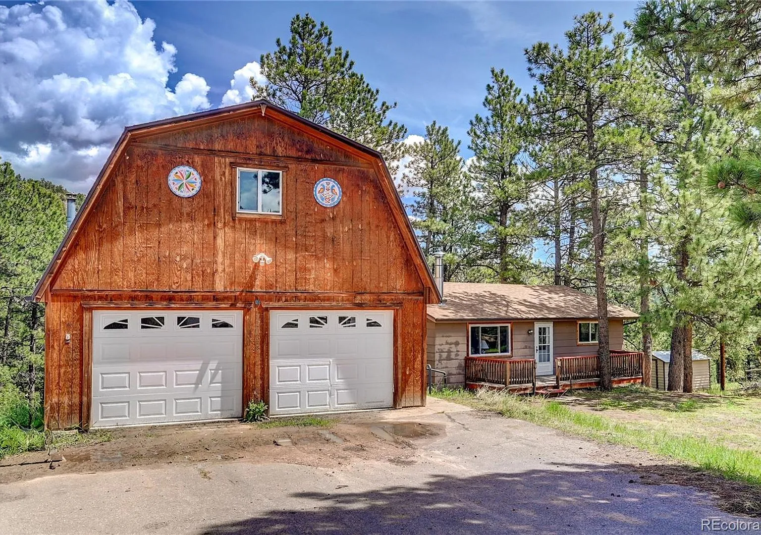 12 minutes from downtown Bailey on a large wooded, private lot — Photo 2