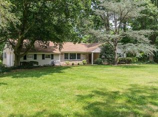 25 Holland Rd, Middletown, NJ 07748