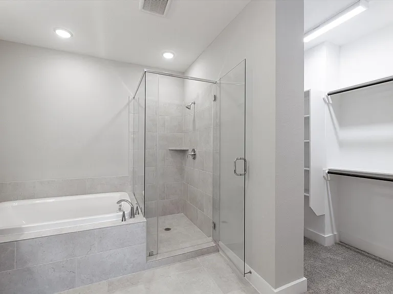 10981 Swang Link Dr — Photo 14