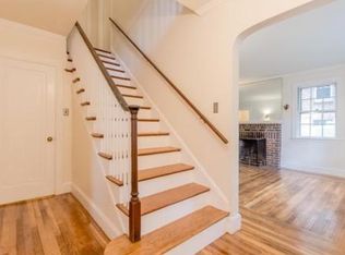137 Jordan Rd, Brookline, MA 02446