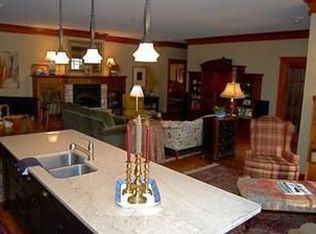 300 W 45th #102 Ter, Kansas City, MO 64111