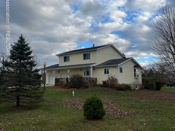 8980 Rossman Hwy, Dimondale, MI 48821