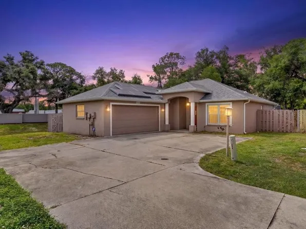 1881 Summer Walk Cir, Sarasota, FL 34232