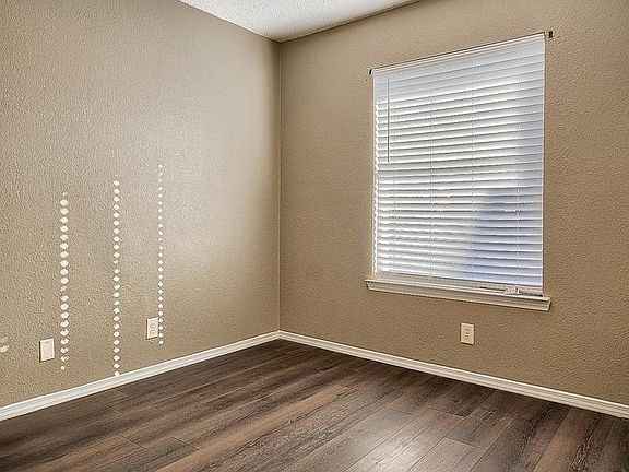 4th image of 14000 Jeweled Desert Dr