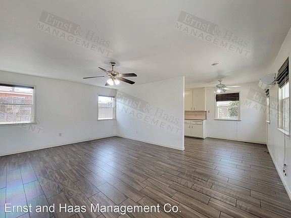 4th image of 9703 1/2 Park St