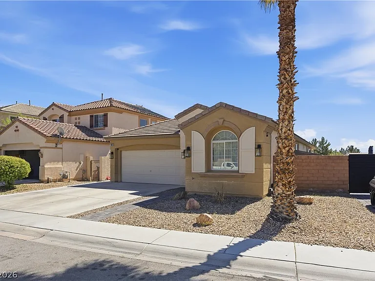 11063 Pegasus Dr — Photo 3