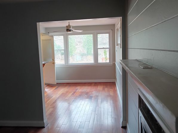 557 Brook Rd, Towson, MD 21286