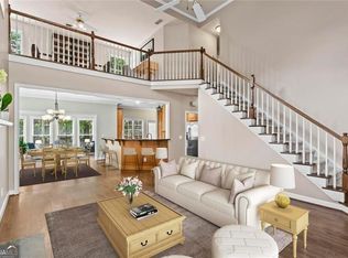 1605 Spinnaker Dr, Alpharetta, GA 30005