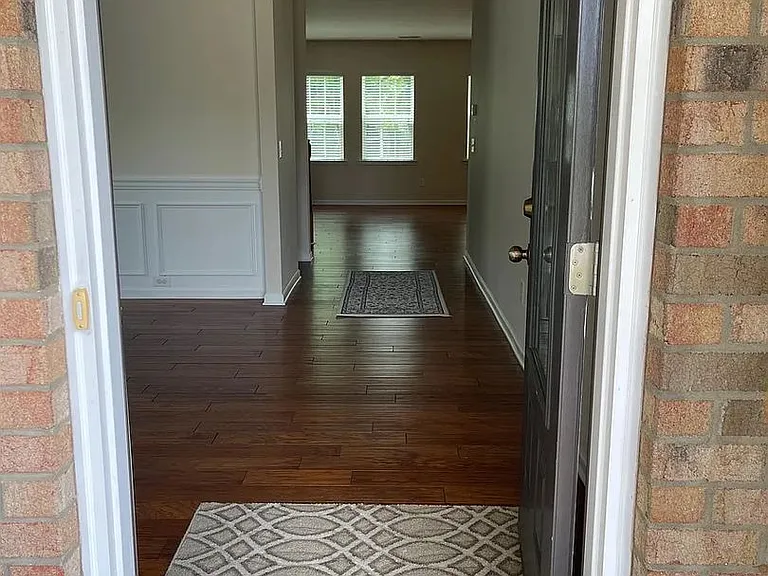 7211 Agnew Dr — Photo 3