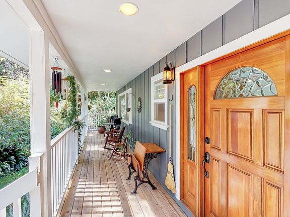 5th image of 2565 Forest Knoll Ln
