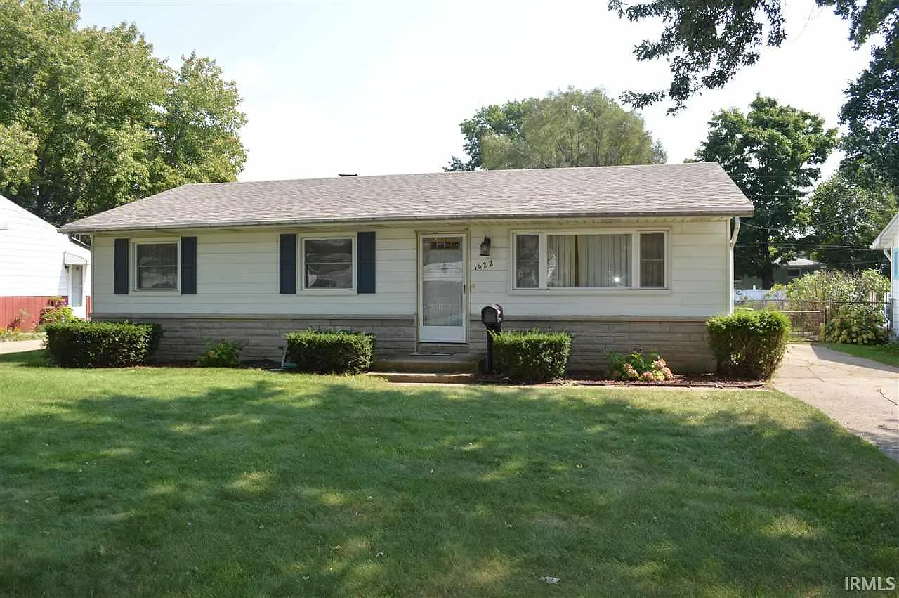 1622 N Gordon Dr photo 1