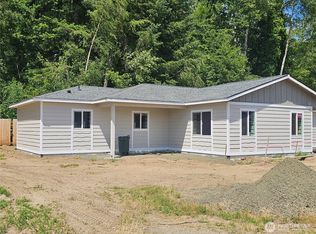 17 Pebble Creek Ct, Elma, WA 98541