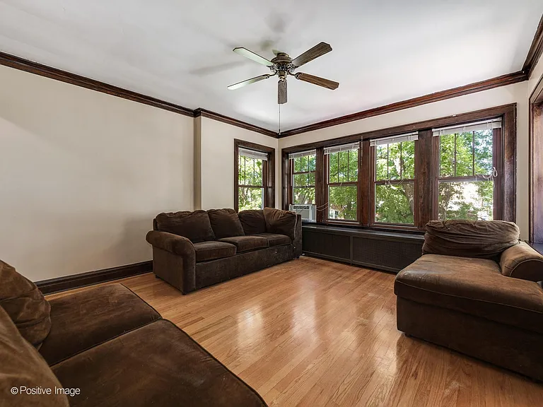 4734 N Karlov Ave #2 — Photo 5