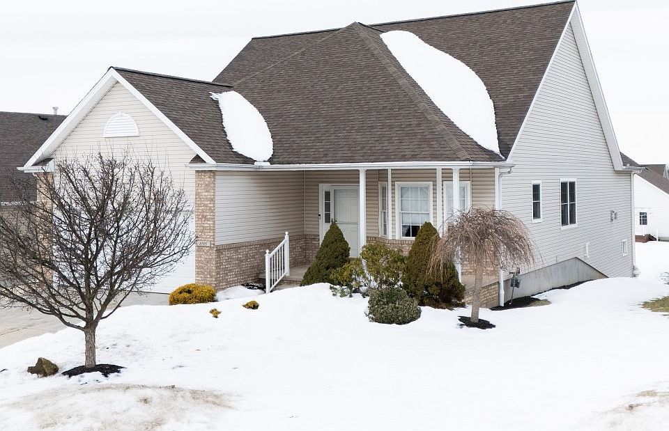 1st image of 6505 Meadowland Cir #20