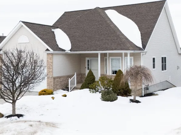 6505 Meadowland Cir #20, Erie, PA 16509