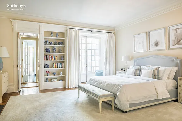 Sold by Sotheby's International Realty | media 52