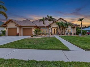 1047 Harbour Drake Dr, Punta Gorda, FL 33983
