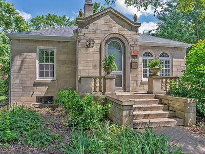 1119 E 1st St, Bloomington, IN, 47401