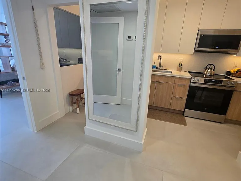 100 Lincoln Rd #931 — Photo 13