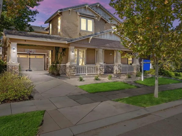 49 N Puente Dr, Mountain House, CA 95391