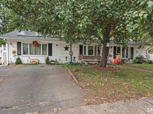 10 Eagle Court, East Hartford, CT 06118